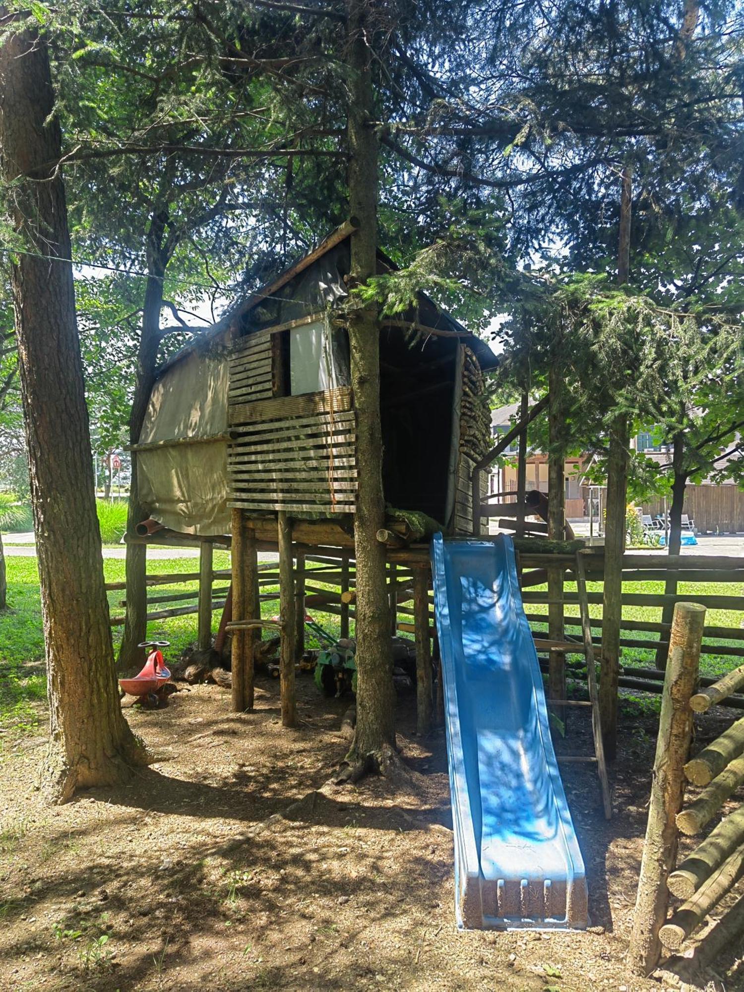 Miklavž na Dravskem PoljuWow Sleeping住宿加早餐旅馆 外观 照片